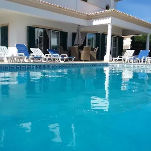 Alojamento de Acomodação e Pequeno-almoço Casa Cereja 'adults Only', Albufeira